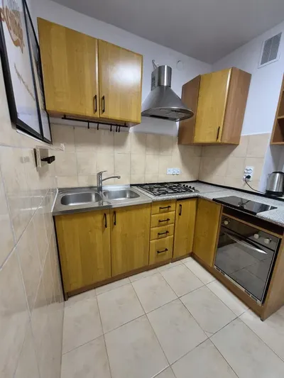 Kawalerka 28 m² | Żoliborz | Metro Marymont | przy parku | po remoncie do wynajęcia - miniatura 4