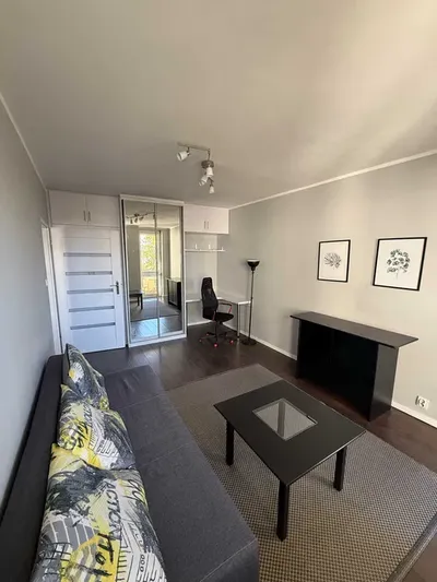 Cudowne mieszkanie! Bródno. TOP LOKALIZACJA! 1min od Metra Kondratowicza! Wynajem / 2 pokoje/ oddzielna kuchnia / duży balkon