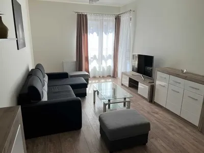 Właściciel wynajmie mieszkanie 58m2, kuchnia + 2 pokoje, Grzegórzki Park