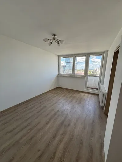 Wynajmę 3 pokojwe mieszkanie Katowice - miniatura 2
