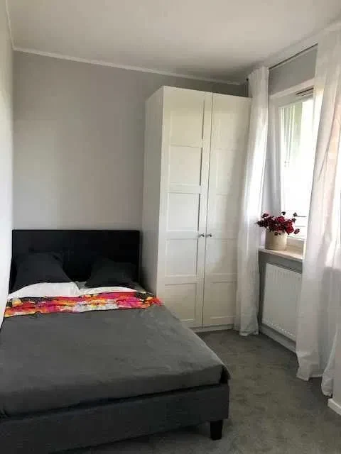 Pokój z tarasem obok Galerii Mokotów - 1/8