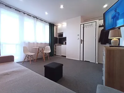 Kawalerka z wieEelkim balkonem | od właściciela | FAT SWPS WAB Grabiszyn Wrocław | Rynek 15 minut | tramwaj | blisko Bielany LG Amazon Shein