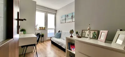 Uroczy pokój z pięknym widokiem- Chrobrego 19 - miniatura 2