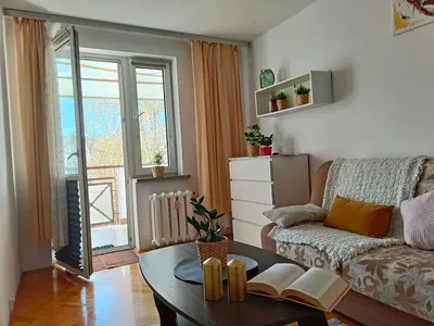 2 oddzielne pokoje+kuchnia na ul. Salwatorskiej - miniatura 2