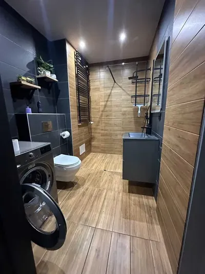 Przestronne mieszkanie z ogródkiem + parkingiem - 15 min od centrum Poznania - miniatura 4