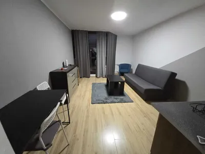 Ładna kawalerka w ścisłym Centrum Katowic. Blok z ochroną, balkon - miniatura 5