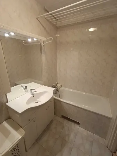 Dwu pokojowe mieszkanie 48 m - miniatura 5