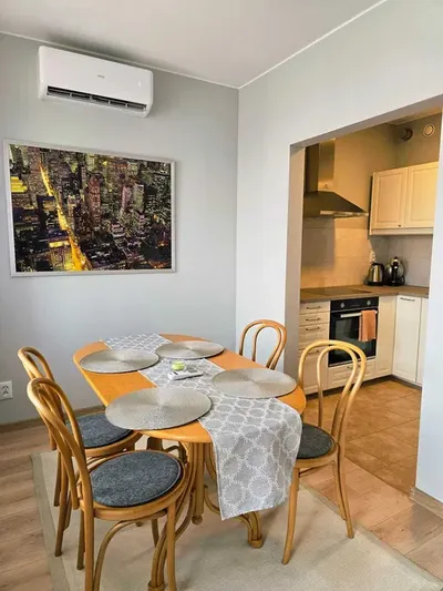 Ciche mieszkanie 33 m² z loggią – po generalnym remoncie, klimatyzacja | Ruczaj, Czerwone Maki - miniatura 3