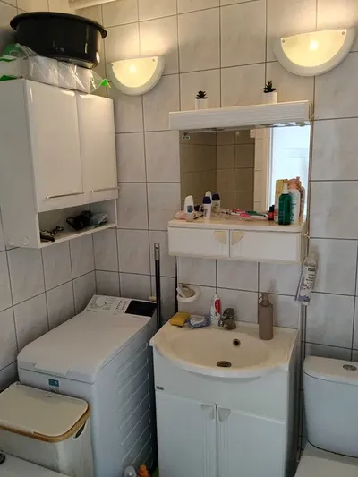 Pokój do wynajęcia dla studentki ul Gliniana blisko uczelni - miniatura 2