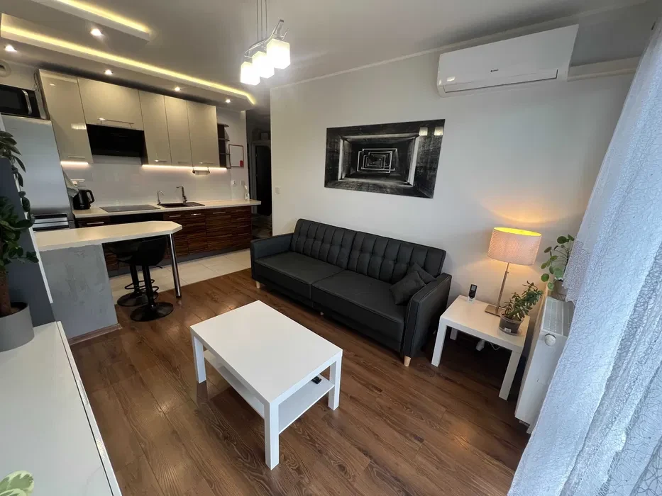 Mieszkanie 34 m² na wynajem – ul. Niebyła, Kraków - 1/7