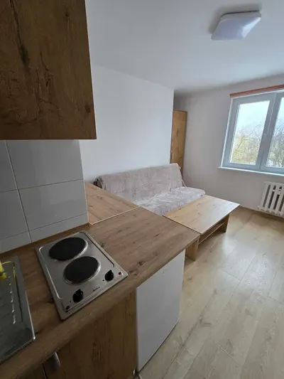 Kawalerka Gdynia Witomino 17 m2 do wynajęcia - miniatura 2