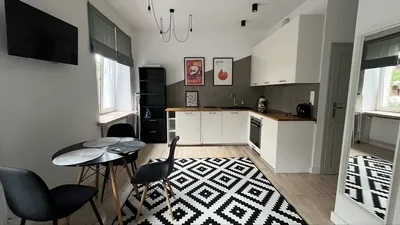 Bezposrednio - obok SGH - ciche i jasne - miniatura 3