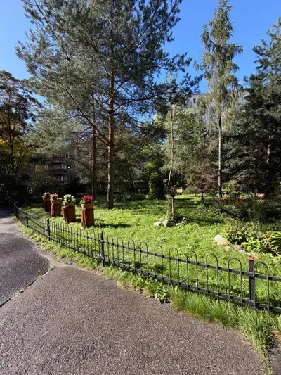 BIELANY / blisko AWF / 27 m2-widna kuchnia-częściowo umeblowane - miniatura 2