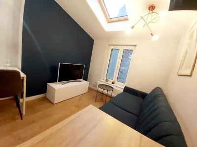 Kawalerka z antresolą przy MTP - miniatura 2