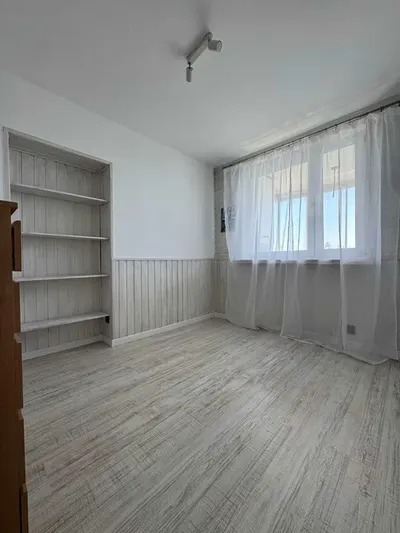 3-pokojowe jasne mieszkanie z oddzielną kuchnią - Kraków, Czyżyny - miniatura 4