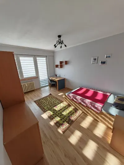 Mieszkanie 4-pokojowe do wynajęcia – Rzeszów, al. Rejtana 22 | blisko UR i PRz - miniatura 2