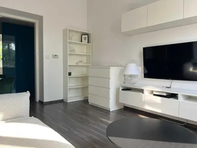 Kraków-Krowodrza, 2-pok. ciche i jasne mieszkanie 39m2 do wynajęcia ul. Chocimska , dla pary lub 1-osoby, świetna lokalizacja. - miniatura 2