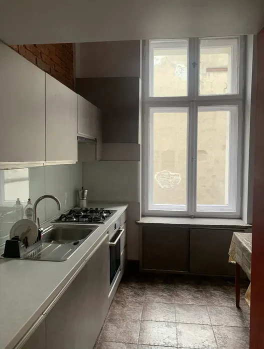 Mieszkanie centrum Łodzi 4 pokoje, dworzec Fabryczna - 1/8