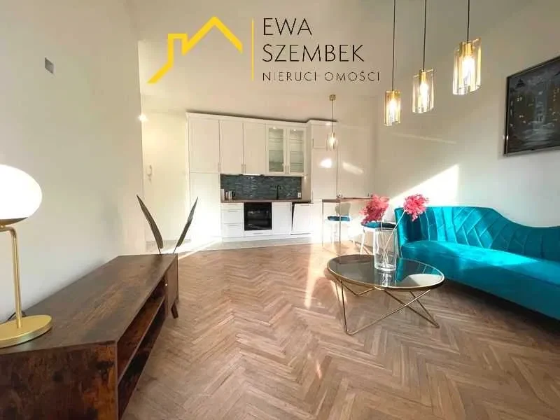 ul. Syrokomli | 2-pokojowe mieszkanie w kamienicy z windą | balkon | WYNAJMĘ - 1/8