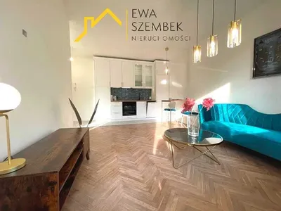 ul. Syrokomli | 2-pokojowe mieszkanie w kamienicy z windą | balkon | WYNAJMĘ