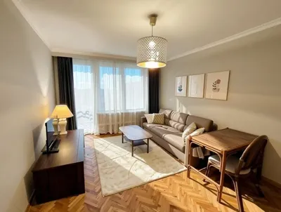 Ul. Mokotowska róg Pięknej , 2 pokojowe mieszkanie po remoncie z balkonem - miniatura 2