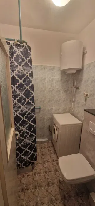 Kawalerka 30 m² na wynajem – ul. Władysława IV - miniatura 3