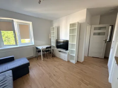 Przytulna kawalerka na ul. Górniczej (Kozanów) - miniatura 4