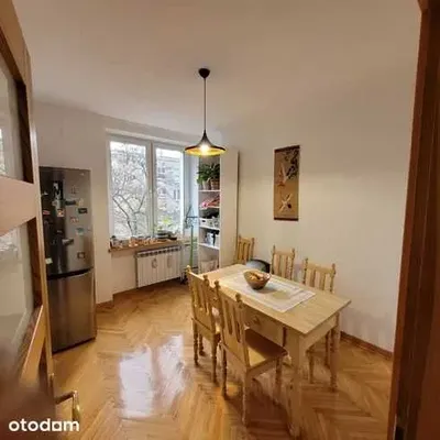 Mieszkanie blisko Łazienek Królewskich - miniatura 3