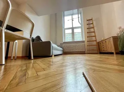 Oferuje na wynajem mieszkanie w centrum miasta, c koło najwyższego biurowca Warsaw Tower - miniatura 3
