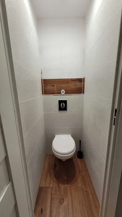 Wynajmę komfortowe 2 pokojowe mieszkanie z balkonem ul. 26 Kwietnia - miniatura 5