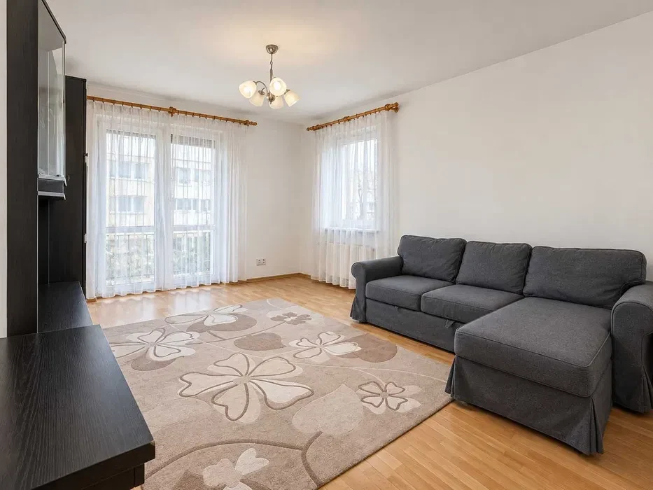Zielona okolica | Mieszkanie blisko CH Promenady | 2 oddzielne pokoje | ul. Burzyńskiego 5 | Duży balkon - 1/8