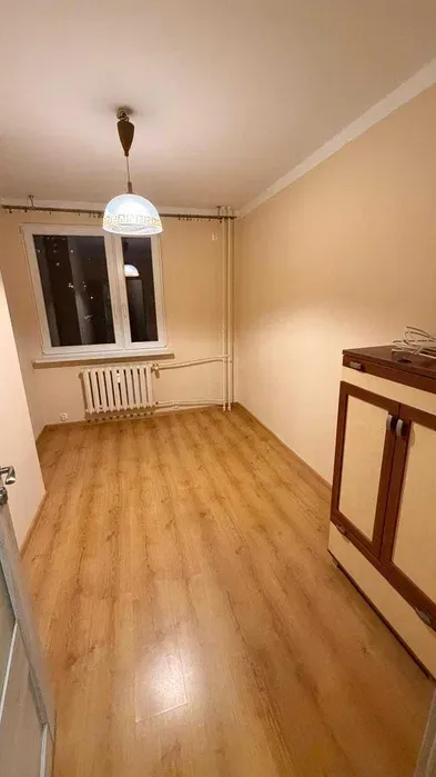 wynajmę mieszkanie 3 pokojowe, Nowa Huta - miniatura 3
