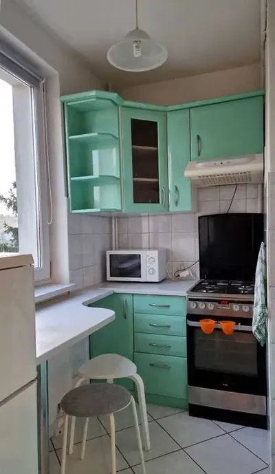 Kawalerka z balkonem, 2 piętro, blok 4 piętrowy - miniatura 4