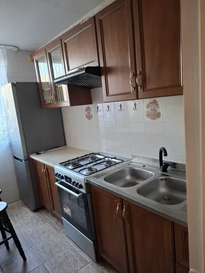 Mieszkanie 2 pokoje blisko metra - miniatura 4