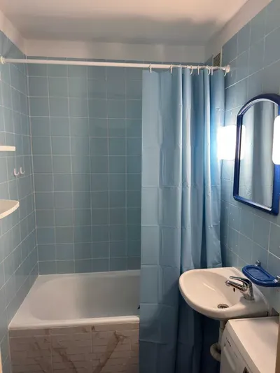 Słoneczne mieszkanie 3-pokojowe w Gdyni z balkonem - miniatura 4