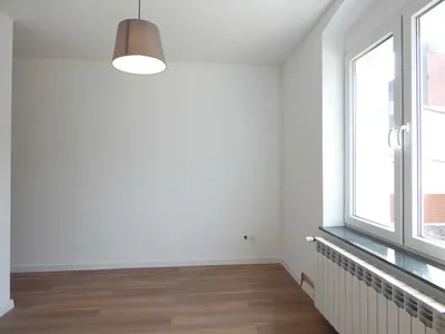Komfortowe mieszkanie z centralnym ogrzewaniem - miniatura 4