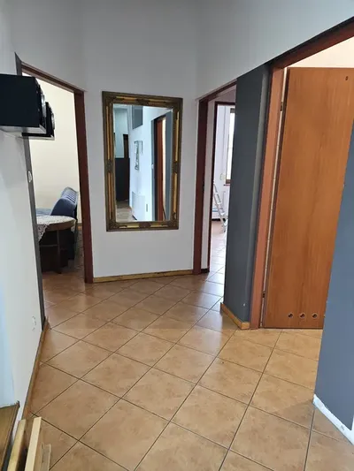 Kawalerka bezczynszowa z aneksem kuchennym i łazienką. Wolne. Okazja .