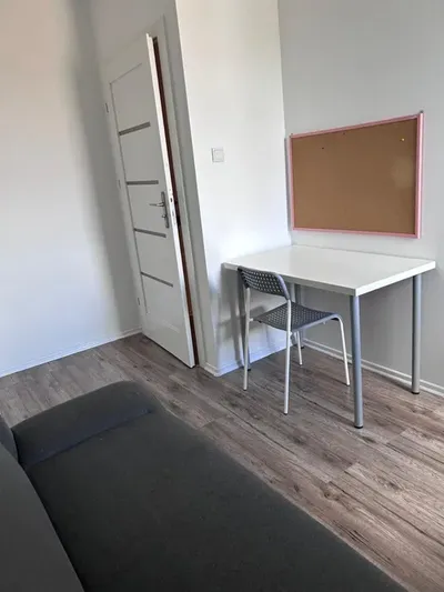 Pokoje na wynajem, idealne dla studentów! - miniatura 3