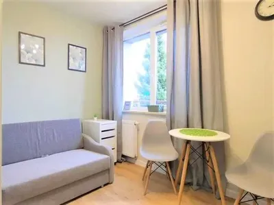 Przytulne studio pet-friendly przy Trojańska 16. BRAK PROWIZJI - miniatura 2
