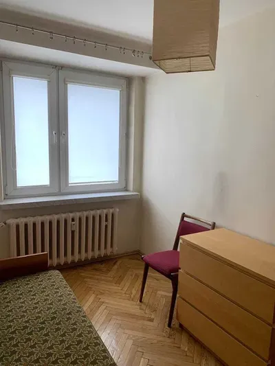 Do wynajęcia Warmijska – jasne 3-pokojowe 50 m² przy AGH i UP (wlasciciel) - miniatura 5