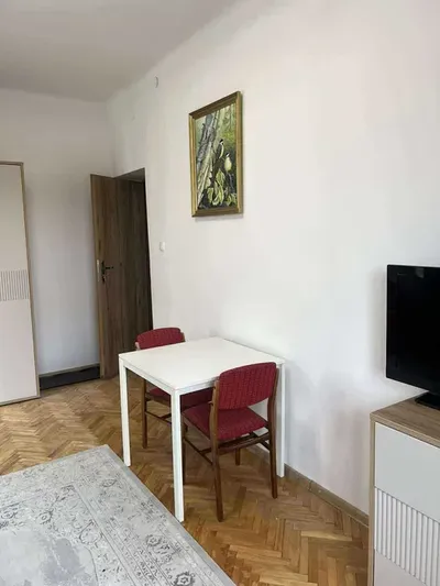 Duży pokój 17 m² w domu z ogrodem Warszawa Wawer przy Płowieckiej - miniatura 5