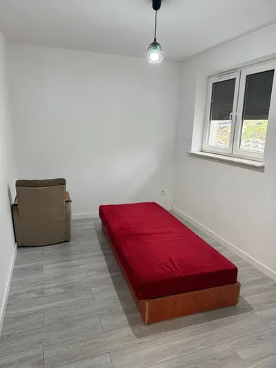 Wynajmę mieszkanie 37m2, 2 pokoje, P-ń Umultowo - bez czynszu - miniatura 4