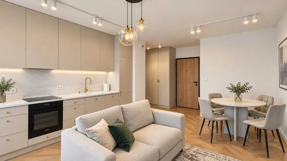 Pierwszy najem | Klimatyzacja | Balkon | Parking - 1/8