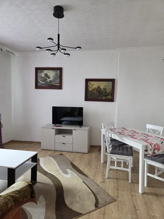 Mieszkanie do wynajęcia 40m2 - 1/8