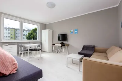 Kawalerka 26 m² do wynajęcia – Gdynia Redłowo, blisko plaży - miniatura 3