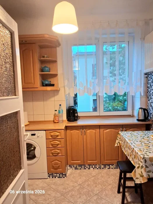 WYNAJMĘ 2 pokojowe mieszkanie 48 m Warszawa Wola ul. STASZICA 6 blisko stacji metra - 1/17