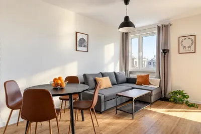 Do wynajęcia wygodne 2-pokojowe mieszkanie z balkonem – ul. Rolna 31, Poznań - miniatura 2
