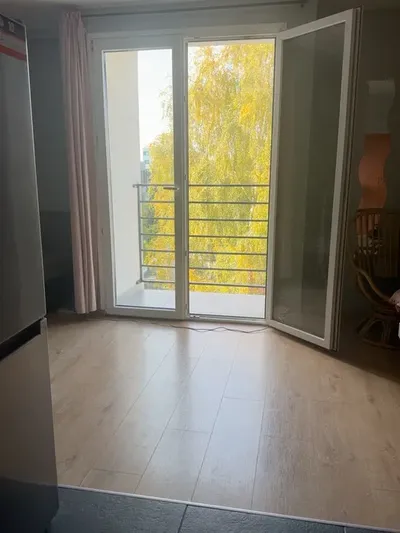 Kawalerka z balkonem na Okęciu