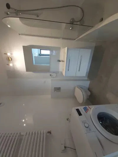 Ładne 2 pokoje z garażem i balkonem Ul. Kieślowskiego 5. 32 m2 - miniatura 5