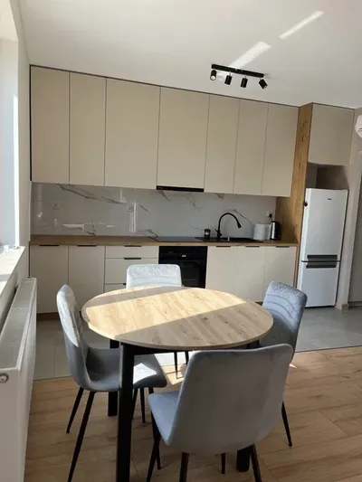 Nowoczesne mieszkanie 50 m² | 3 pokoje | klimatyzacja | Heltmana/Malborska - miniatura 2